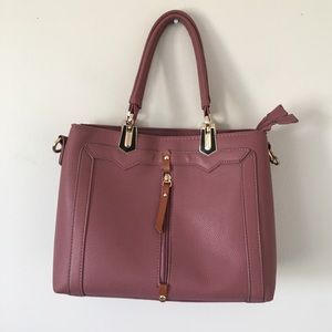 🌼 3/$20 Handbag with removable shoulder strap